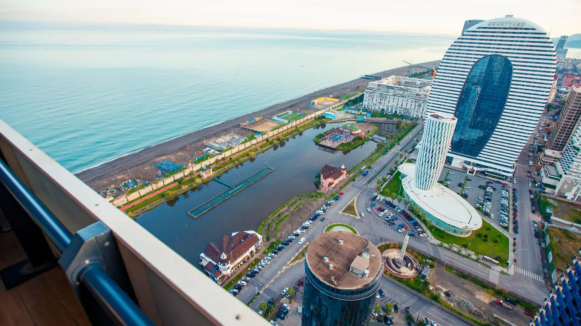 Panoramic Sea View Aparthotel In Orbi City Batum 5*,  Gürcistan