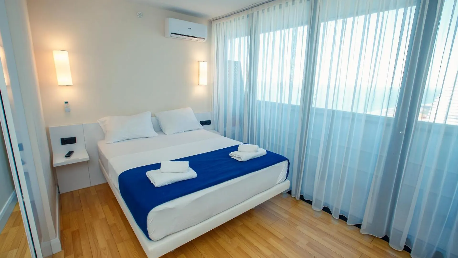 Panoramic Sea View Aparthotel In Orbi City Batum 5*,