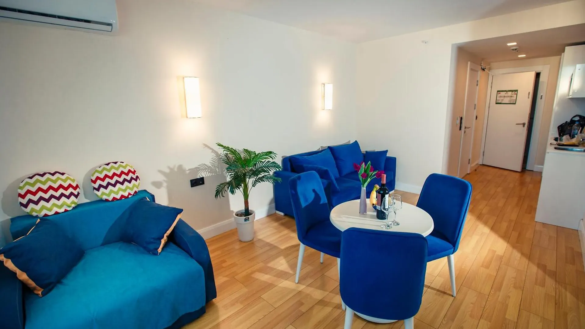 Panoramic Sea View Aparthotel In Orbi City Batum